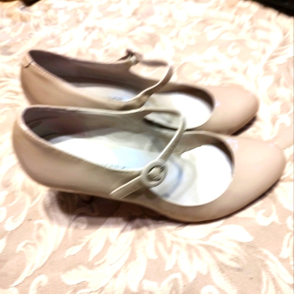 🤎Elegant Vintage Mink Blush Genuine Patent Leather Mary Jane Kitten Heels - 7.5 - Picture 5 of 15